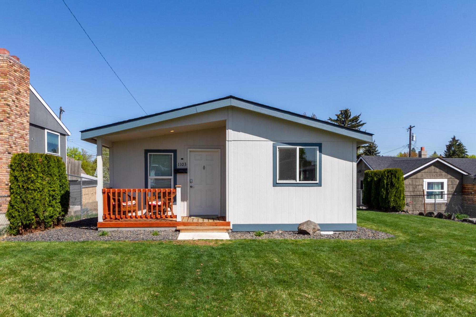 Cute And Cozy 3 Bed 2 Bath Home In North Spokane Exterior foto